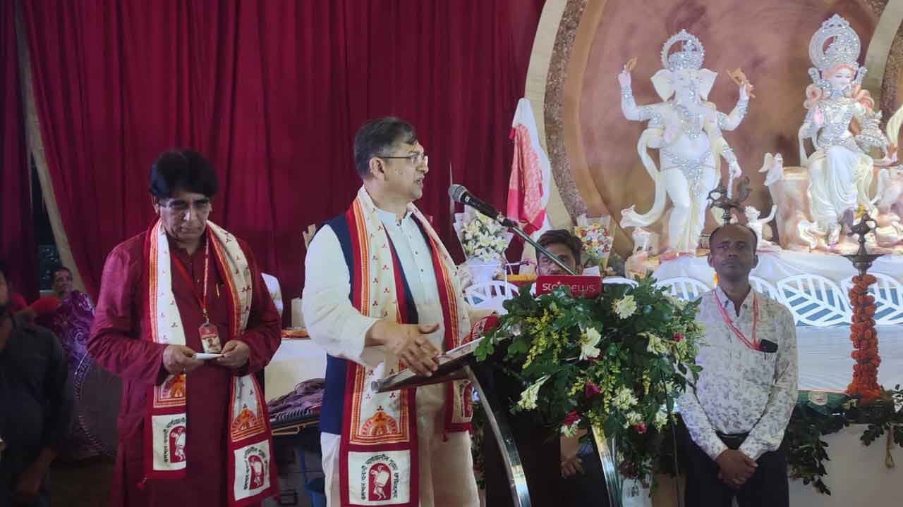 বাংলাদেশে কেউ সম্প্রদায় নন, সবাই নাগরিক : সালাহউদ্দিন